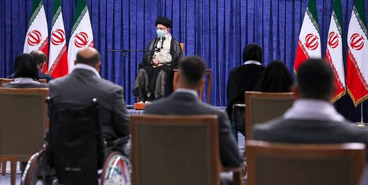 دیدار مدال‌آوران المپیک و پارالمپیک با رهبر انقلاب/ تأکید حضرت آیت‌الله خامنه‌ای بر رسیدگی به معیشت قهرمانان