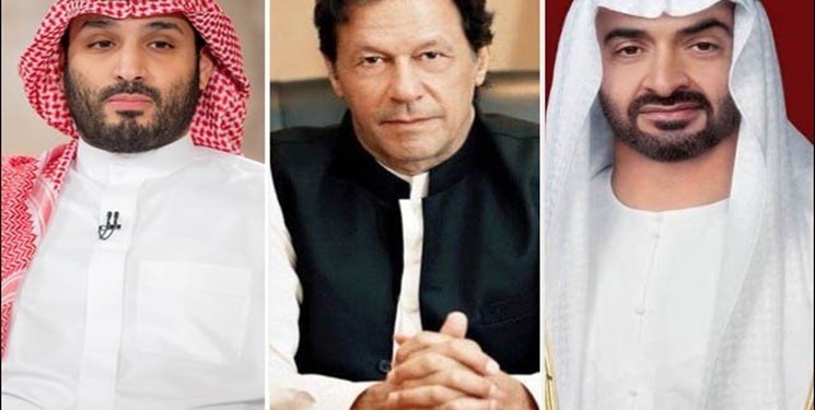 رایزنی «عمرانخان» با مقامات سعودی، امارات و قطر؛ افغانستان محور گفتوگو رایزنی «عمرانخان» با مقامات سعودی، امارات و قطر؛ افغانستان محور گفتوگو
