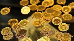 قیمت سکه و طلا از مسیر صعود دور زد و کاهشی شد قیمت سکه و طلا از مسیر صعود دور زد و کاهشی شد