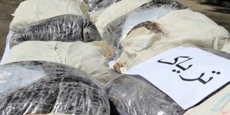 کشف۱۸۹ کیلو تریاک/قاچاقچی دستگیر شد
