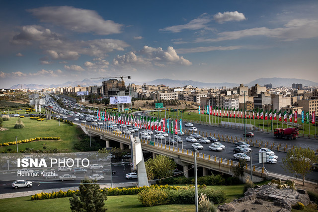 افزایش کیفیت هوای تهران در پی بارش های پاییزی افزایش کیفیت هوای تهران در پی بارش های پاییزی