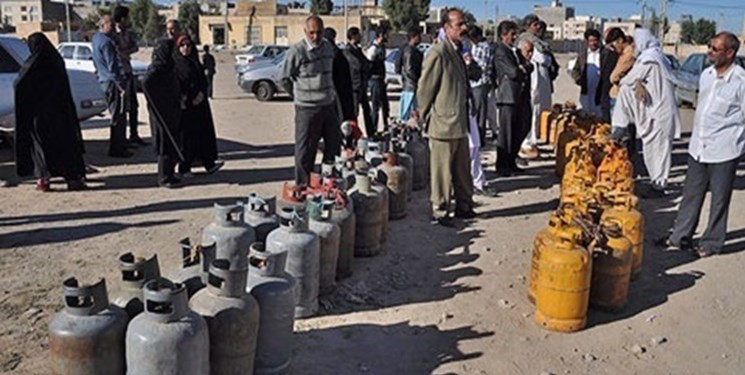 تفریغ بودجه 99|  بیش از 70 درصد LPG توزیعی به مصرف‌کننده واقعی نرسید/ یارانه 26 هزار میلیارد تومانی گازمایع