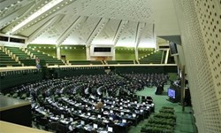جلسه علنی مجلس آغاز شد/ قرائت گزارش «تأخیر در ترخیص کالاهای اساسی» در نشست امروز