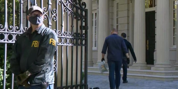 حمله مأموران اف‌بی‌آی به منزل میلیاردر روس در واشنگتن