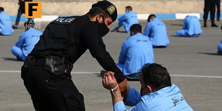 دستگیری ۶۲۲ سارق، زورگیر و مالخر/ رئیس پلیس: بادیگارد شخصی نداریم! دستگیری ۶۲۲ سارق، زورگیر و مالخر/ رئیس پلیس: بادیگارد شخصی نداریم!