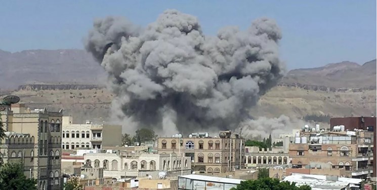 صنعاء: بمباران انبارهای دارو، نشانه اصرار به کشتار مردم یمن است صنعاء: بمباران انبارهای دارو، نشانه اصرار به کشتار مردم یمن است