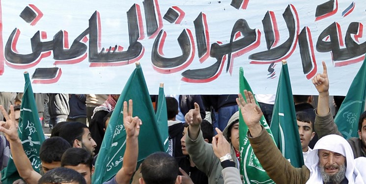 منابع مصری: اخوان‌المسلمین دنبال توقف فعالیت‌هایش در برخی کشورهای عربی است