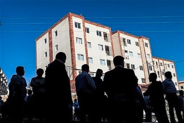 هجوم دلالان برای فروش امتیاز مسکن ملی هجوم دلالان برای فروش امتیاز مسکن ملی
