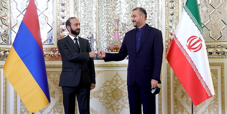 وزیر خارجه ارمنستان با امیرعبداللهیان دیدار کرد +عکس