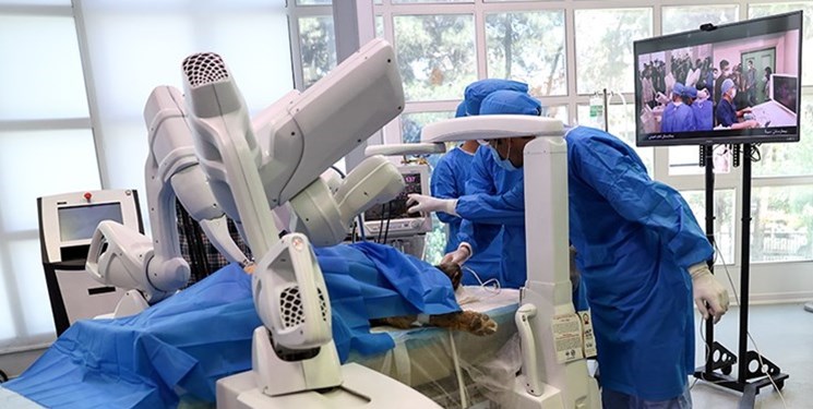 ویدئو | قصه ساخت اولین ربات جراح در ایران/ دانش‌بنیان‌ها چگونه انحصار آمریکا را شکستند