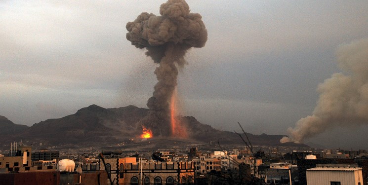 چهار شهید و زخمی در حمله جنگنده‌های سعودی به انبار دارو در صنعاء