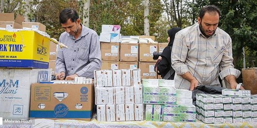 کشف ۴ میلیارد تومانی اسانس و مواد اولیه افزودنی قاچاق کشف ۴ میلیارد تومانی اسانس و مواد اولیه افزودنی قاچاق