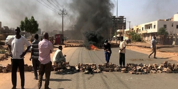 ۳ کشته و ۶۲ زخمی در حمله نیروهای امنیتی به معترضان در سودان