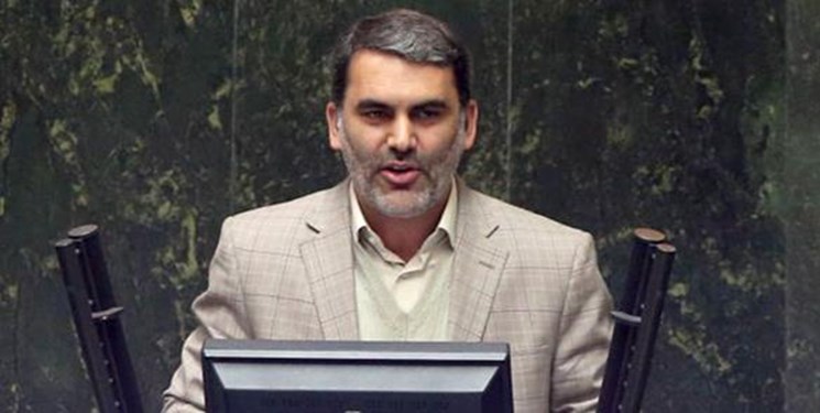 ارز ۴۲۰۰ تومانی تا پایان سال برای تأمین دارو و گندم تأمین می شود