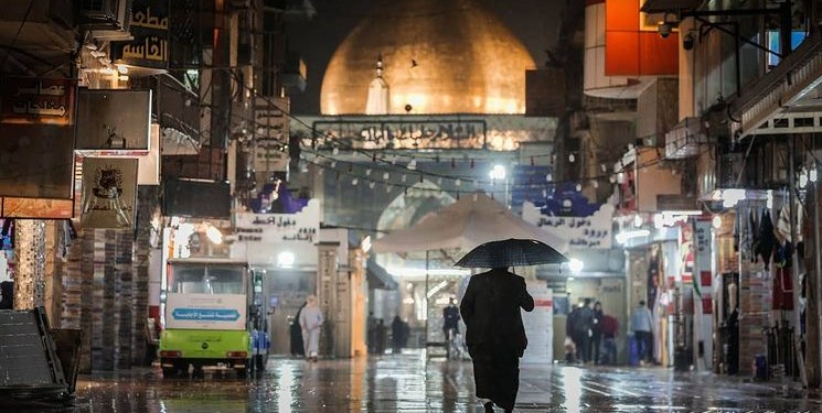 بارش باران در حرم امام علی (ع)+فیلم