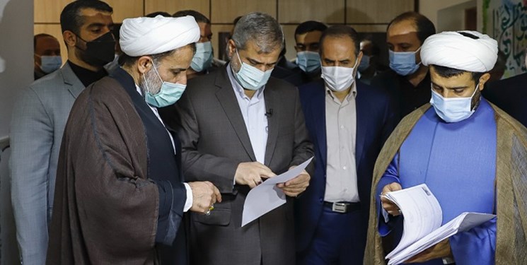 بازدید سرزده دادستان تهران از دادسرای ناحیه ۱۰ بازدید سرزده دادستان تهران از دادسرای ناحیه ۱۰