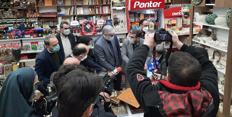 بازدید وزیر ارشاد از کتابفروشی‌های تهران همزمان با هفته کتاب+ عکس