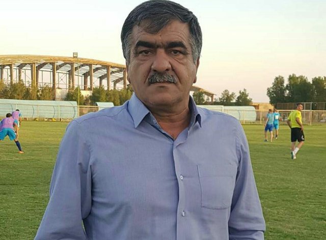 تصمیمات باشگاه فولاد فوتبالی نیستند / پس چرا گل‌محمدی اخراج نمی‌شود؟