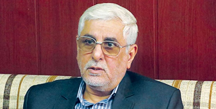 «دادگاه آبان» که قاضی و دادستان آن صهیونیست‌ها هستند، نمایشی مضحک است