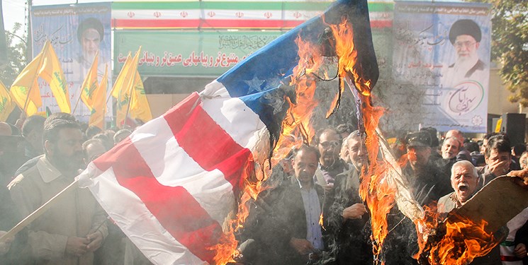 دعوت انجمن مستقل دانشگاه تهران از مردم برای حضور در تجمعات ۱۳ آبان