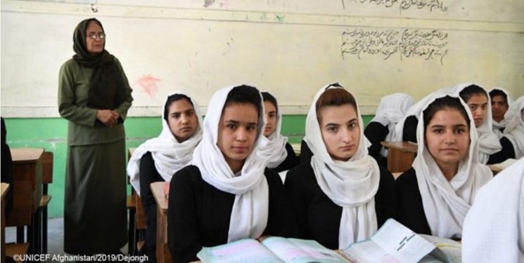 سازمان ملل حقوق معلمان افغانستانی را پرداخت میکند سازمان ملل حقوق معلمان افغانستانی را پرداخت میکند