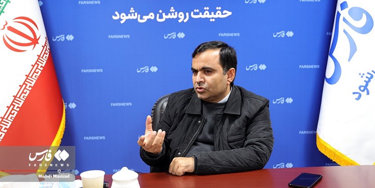 مرحبا: باید کشور را از شر ارز ۴۲۰۰ خلاص کنیم/ زیان ۷۰ میلیارد دلاری در بورس