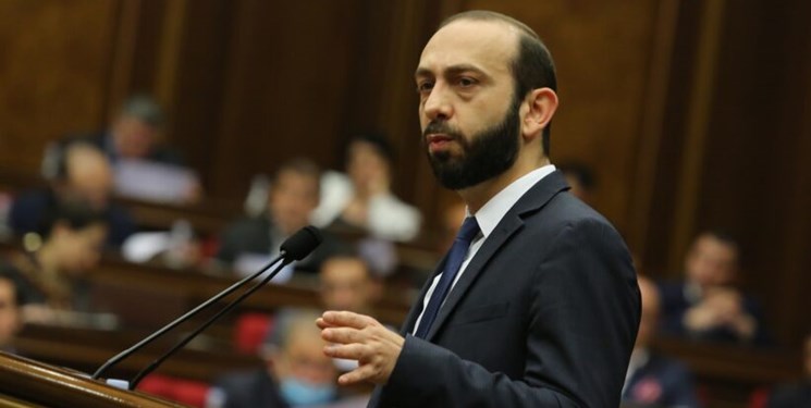 وزیر خارجه ارمنستان: باکو عامل وضع شکننده منطقه است وزیر خارجه ارمنستان: باکو عامل وضع شکننده منطقه است