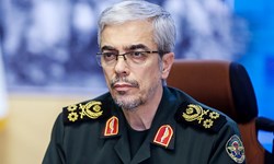 سرلشکر باقری: تحول ساختار و سازمان انتظامی مبدأ تحول و نقطه عطفی برای توسعه امنیت است سرلشکر باقری: تحول ساختار و سازمان انتظامی مبدأ تحول و نقطه عطفی برای توسعه امنیت است