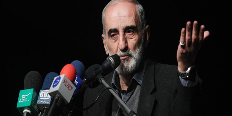 شریعتمداری در دادگاه مطبوعات: قبل از دستکاری اسناد توسط گروهک موسوم به «جمعیت امام علی (ع)»! از آنها عکس و فیلم گرفتیم شریعتمداری در دادگاه مطبوعات: قبل از دستکاری اسناد توسط گروهک موسوم به «جمعیت امام علی (ع)»! از آنها عکس و فیلم گرفتیم