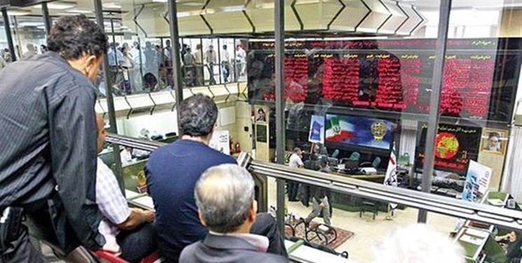 شوک مثبت برنامه ۱۰ بندی دولت برای بهبود اوضاع بورس/ نگرانی از روند رو به رشد خروج پول از بازار