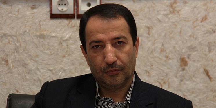 آغاز استخدام‌های بی‌ضابطه دولتی از دهه ۷۰/ دولت ماهانه ۵۰ هزار میلیارد تومان حقوق می‌دهد