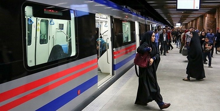علت اختلال در  حرکت قطارهای خط ۴ مترو/ وضعیت به حالت عادی بازگشت