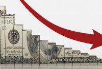 سهم دلار در تراکنش‌های مالی جهان کاهش یافت