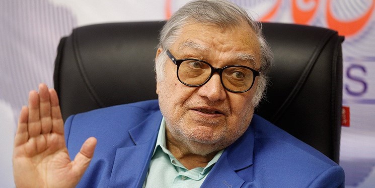 گلشنی: دانشگاهها بساط تولید را پهن کنند گلشنی: دانشگاهها بساط تولید را پهن کنند