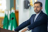 خطیب‌زاده: سختی امر دیپلماتیک برای ایران طی دهه‌های گذشته مضاعف بوده است