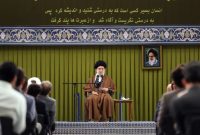 پخش مستند دیدار دانشجویان با رهبر انقلاب از شبکه یک سیما پخش مستند دیدار دانشجویان با رهبر انقلاب از شبکه یک سیما