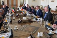 تأکید امیرعبداللهیان بر رفع موانع مبادلات تجاری بین ایران و لهستان