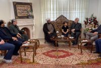 حضور نماینده رئیس جمهور در منزل شهید صیادخدایی حضور نماینده رئیس جمهور در منزل شهید صیادخدایی