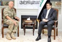 دیدار فرمانده ناتو با مشاور امنیت ملی عراق