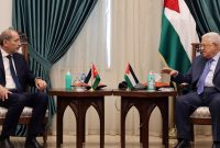 دیدار وزیر خارجه اردن با رئیس تشکیلات خودگردان فلسطین