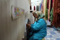 رئیس مرکز ملی فرش: نمی‌توانند خودسر بیمه قالیبافان را قطع کنند