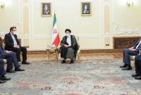رئیسی: هم مخالف جنگ هستیم و هم توسعه‌طلبی ناتو