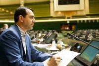 زارع: نوسانات ارزی ناشی از اصلاح یارانهها مقطعی است زارع: نوسانات ارزی ناشی از اصلاح یارانهها مقطعی است
