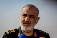 سردار سلامی: نمی‌گذاریم گرد و غبار ِمحرومیت بر رخسار مردم بنشیند