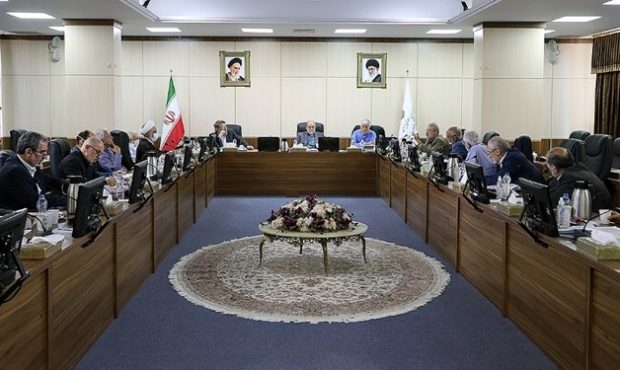 بررسی موادی از سیاست‌های کلی برنامه هفتم در نشست اعضای مجمع تشخیص مصلحت نظام