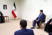 رهبر انقلاب: تجربه ایران و ونزوئلا نشان داد تنها راه پیروزی برابر آمریکا مقاومت است رهبر انقلاب: تجربه ایران و ونزوئلا نشان داد تنها راه پیروزی برابر آمریکا مقاومت است