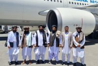 سفر مقامات طالبان به قطر برای آزادی‌سازی ذخایر ارزی بلوکه‌شده در آمریکا