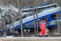 چهار کشته و ۳۰ مجروح در حادثه برای قطار در آلمان