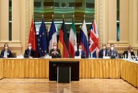 ازتاکید مکرون بر در دسترس بودن توافق هسته ای با ایران تا اعتراض به گرانی در انگلیس