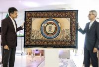 رونمایی از قالیچه ایرانی منقش به علامت سازمان جهانی مالکیت معنوی در ژنو